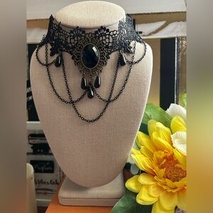 ✨ New  ✨Elegant Black Lace Choker Necklace✨